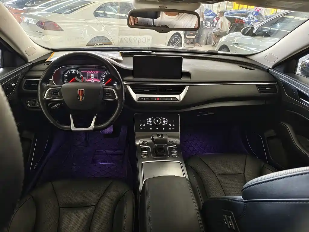 Hongqi Hongqi H5 — миниатюра 10