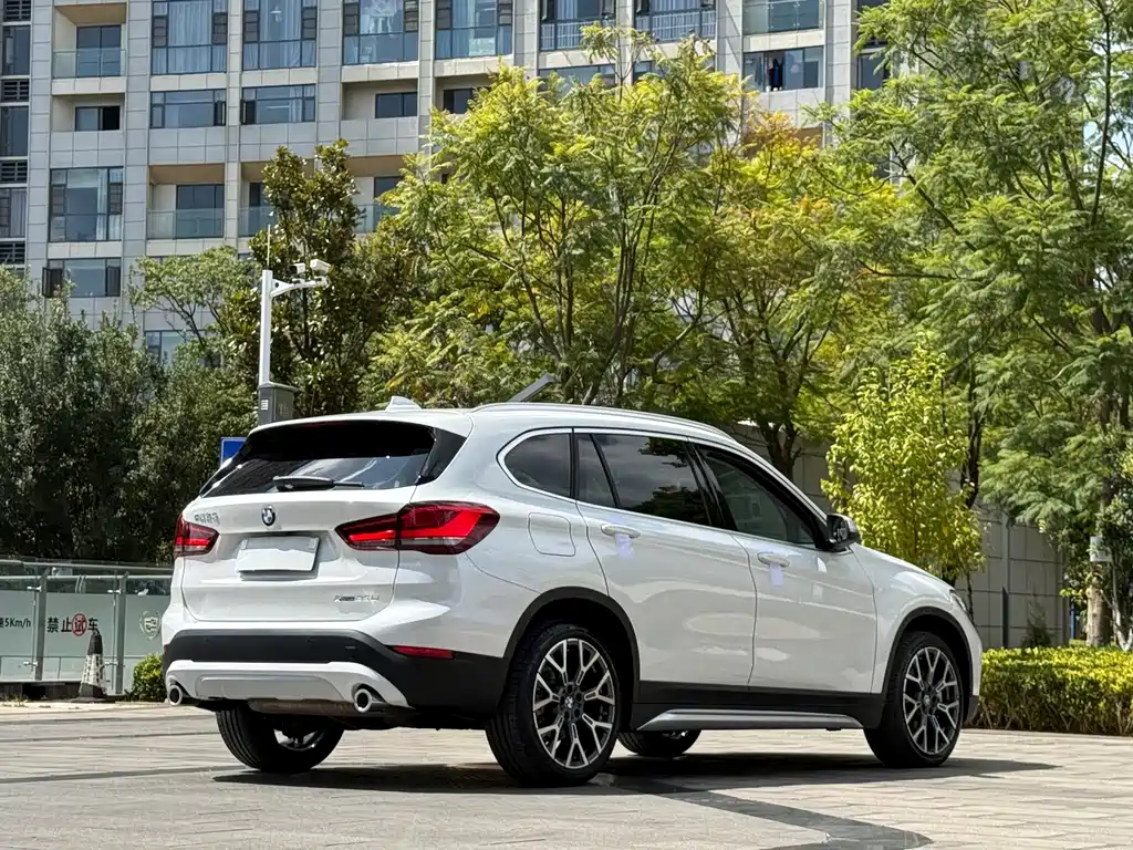 BMW X1 — миниатюра 7