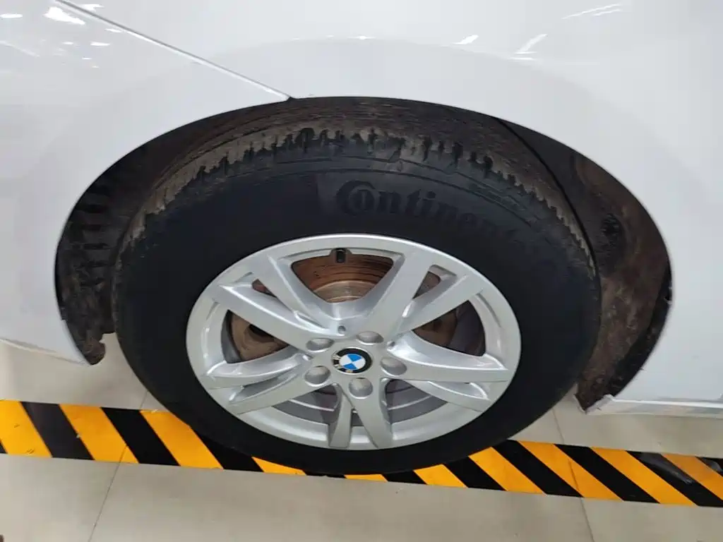 BMW 2 Series Active Tourer — миниатюра 25