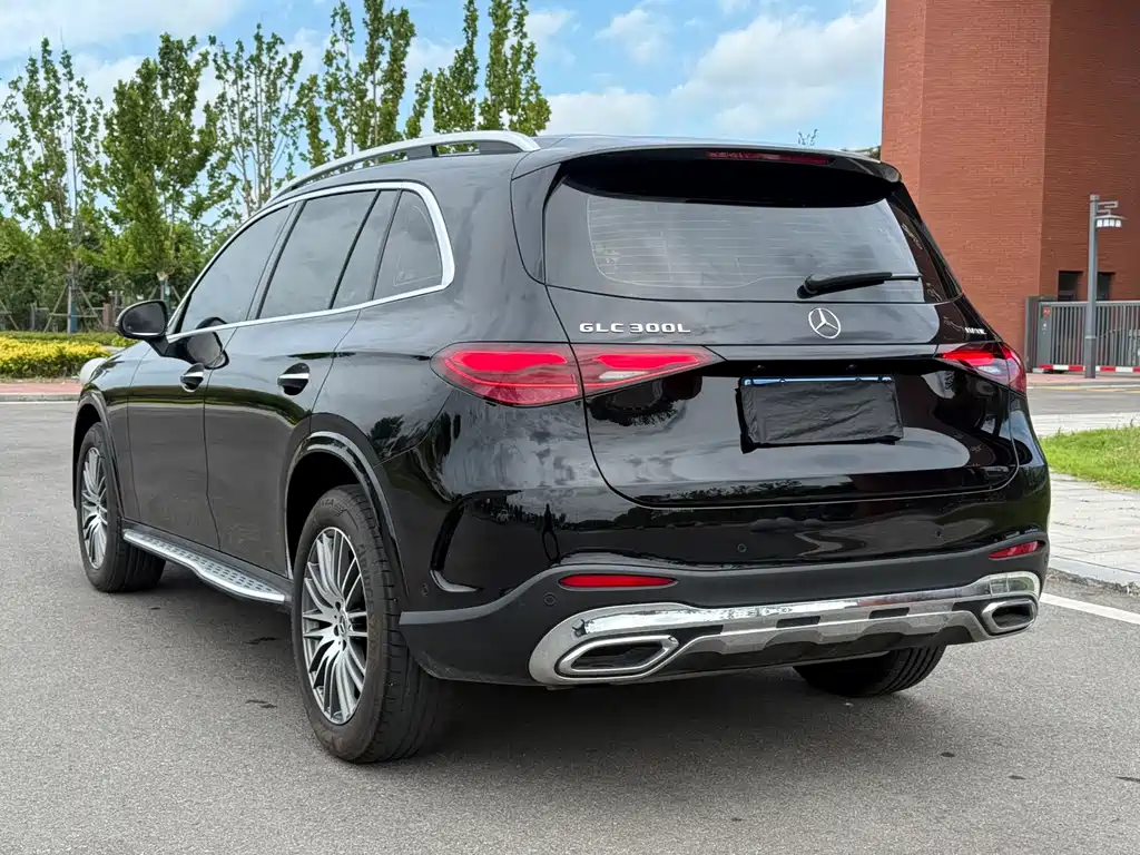 Mercedes-Benz GLC — миниатюра 9
