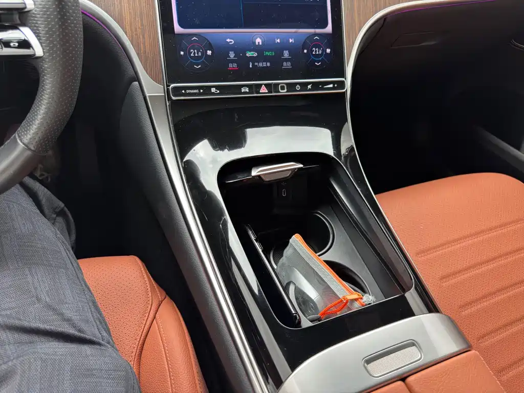 Mercedes-Benz GLC — миниатюра 7