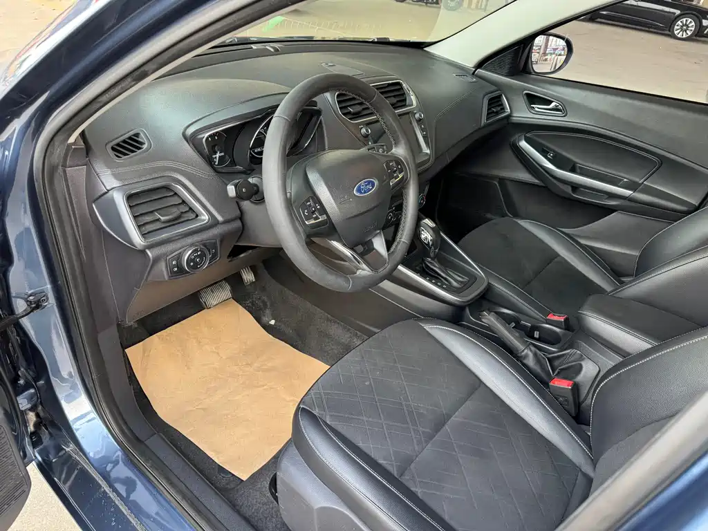 Ford Escort — миниатюра 3