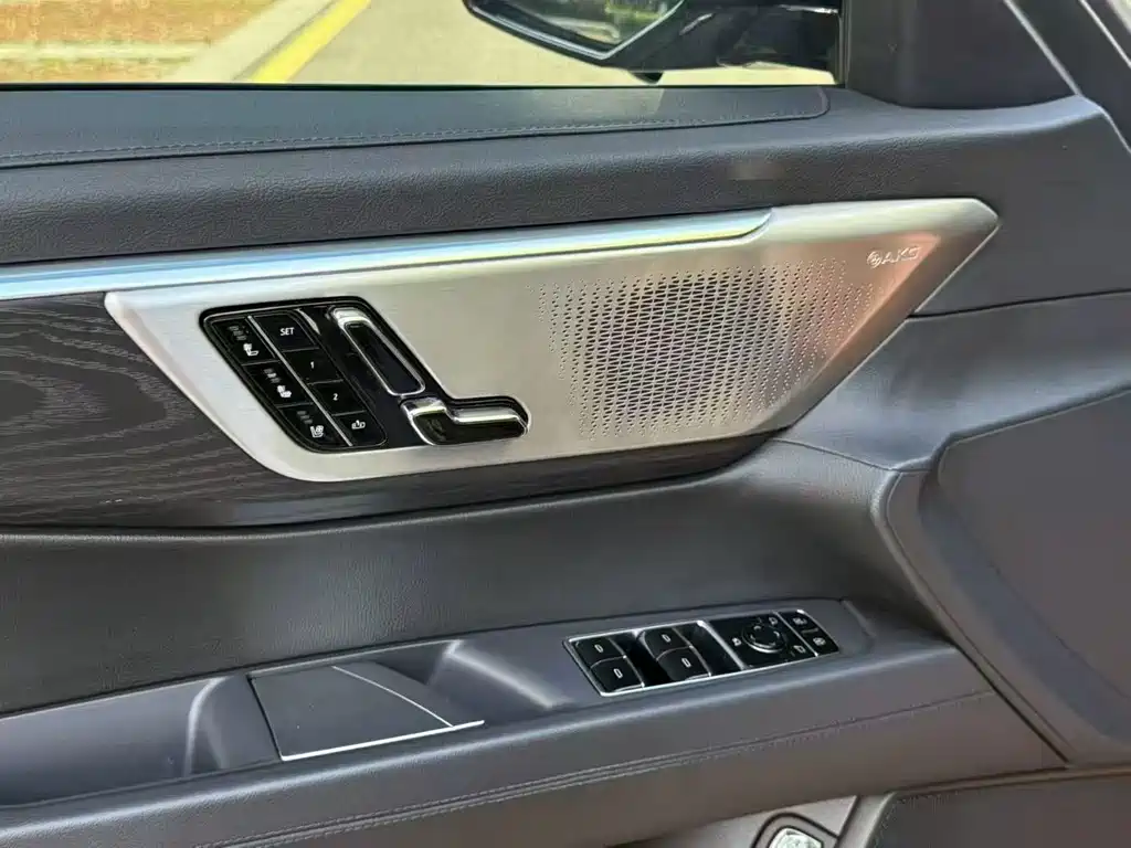 Cadillac CT6 2023 28T Luxury