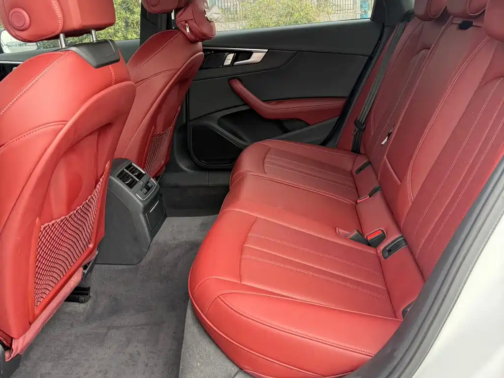 Audi A4L — миниатюра 8