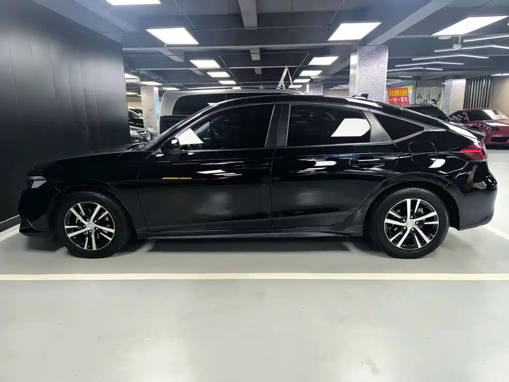 Honda Civic — миниатюра 16