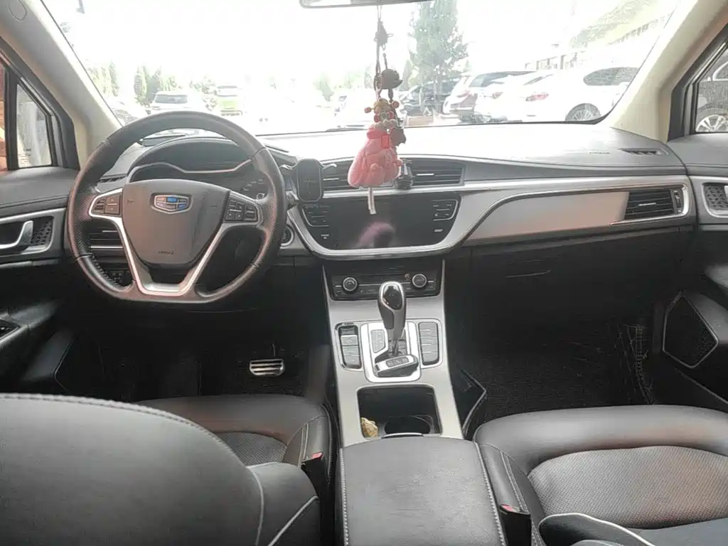 Geely Emgrand GS — миниатюра 10