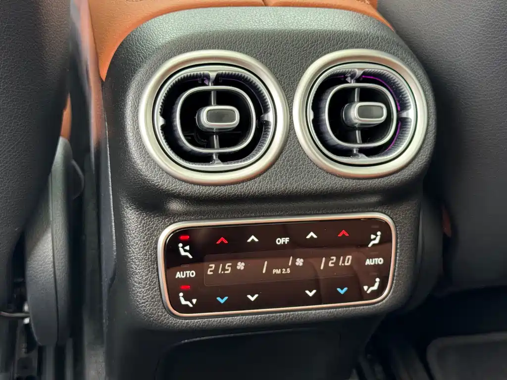 Mercedes-Benz GLC — миниатюра 15
