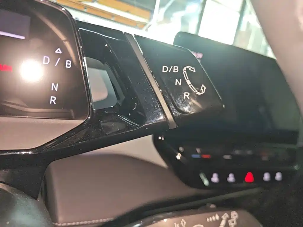 Volkswagen ID.3 — миниатюра 14