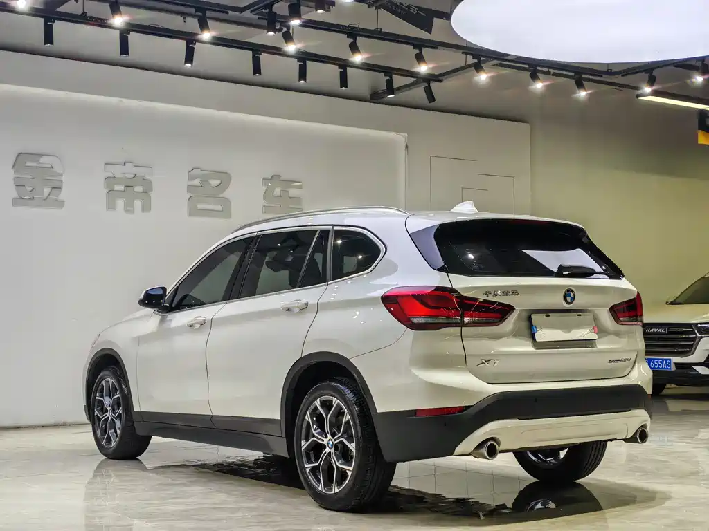 BMW X1 2021 sDrive25Li Lead