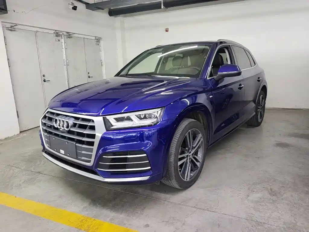 Audi Q5L — миниатюра 2