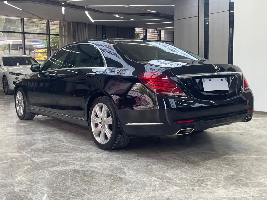 Mercedes-Benz S-Class — миниатюра 5