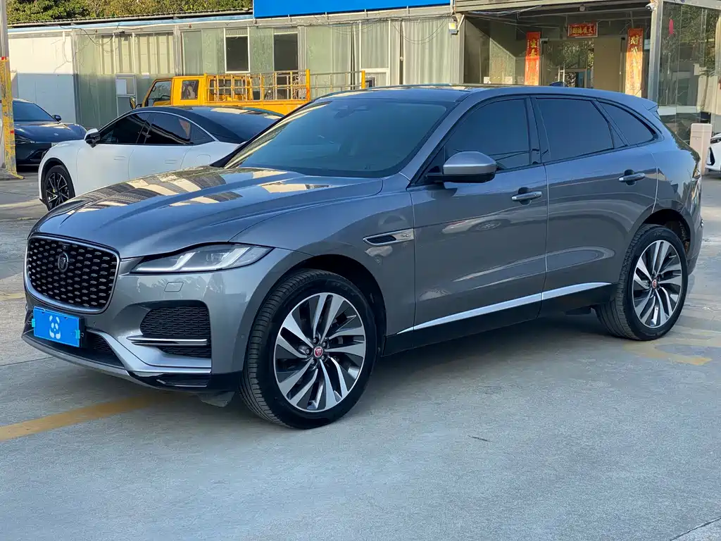 JAGUAR F PACE