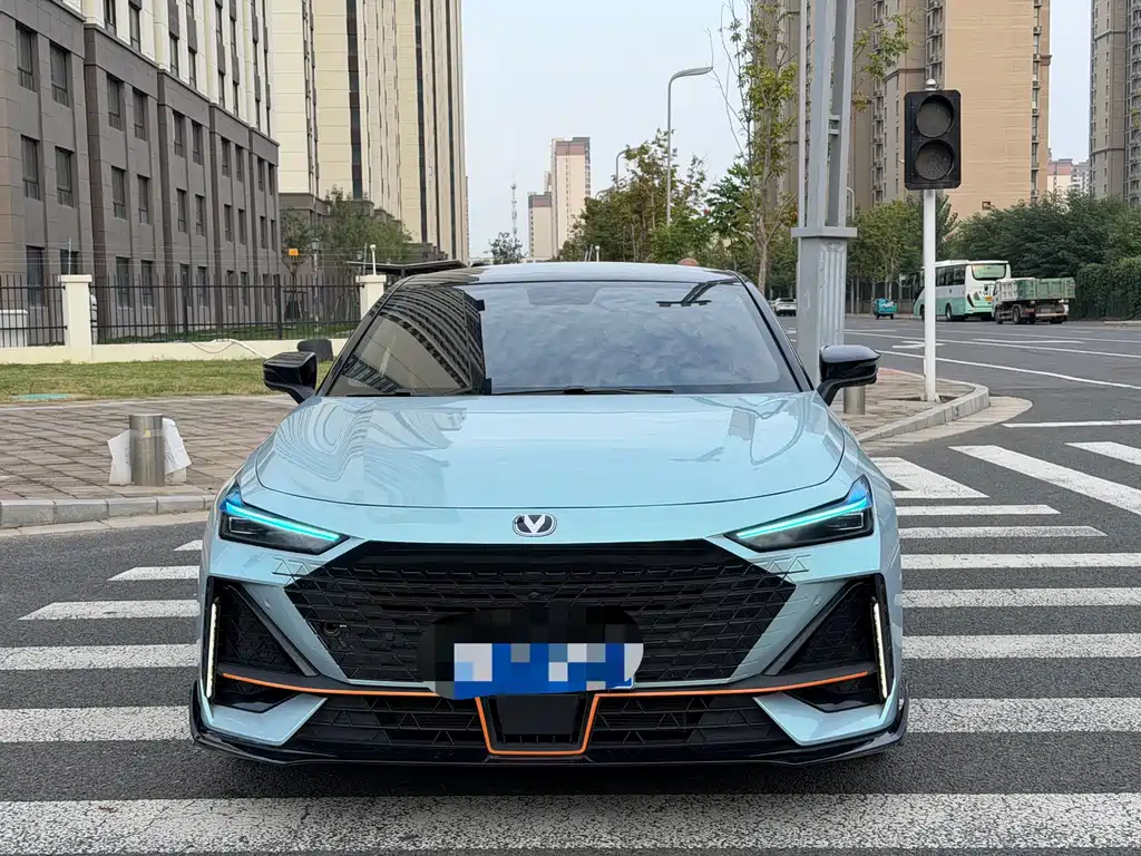Changan UNI-V — миниатюра 2