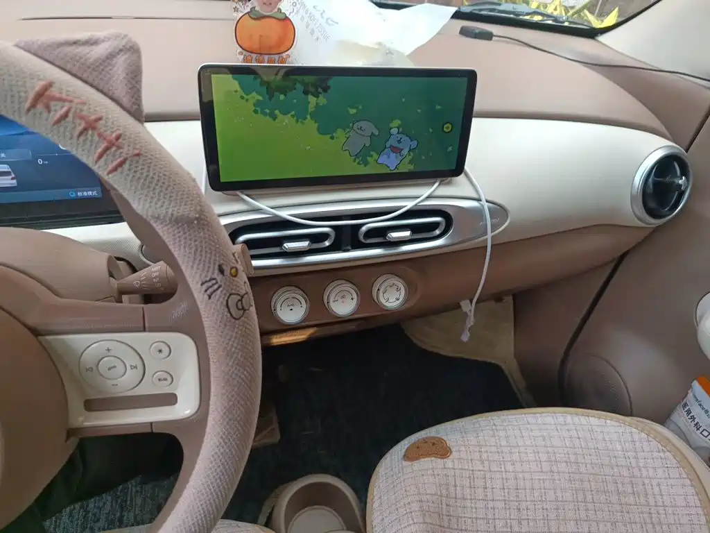 Wuling MINIEV — миниатюра 16