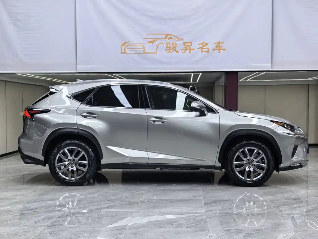 Lexus NX — миниатюра 8