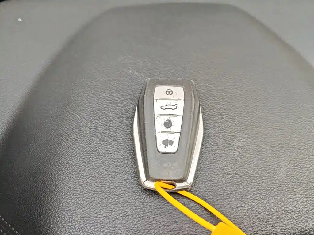 Geely Vision X6 — миниатюра 9