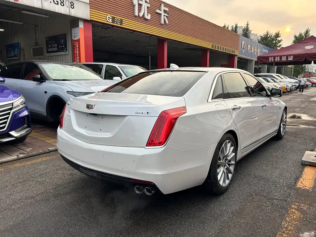 Cadillac CT6 — миниатюра 3