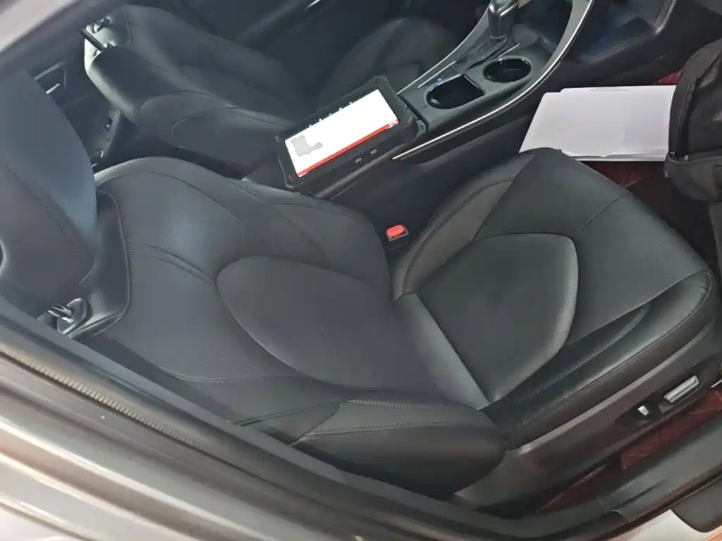 Toyota Avalon — миниатюра 25