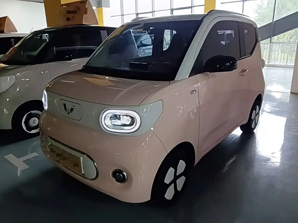 Wuling Hongguang Mini EV 2024 3rd Gen 215km Advanced Edition