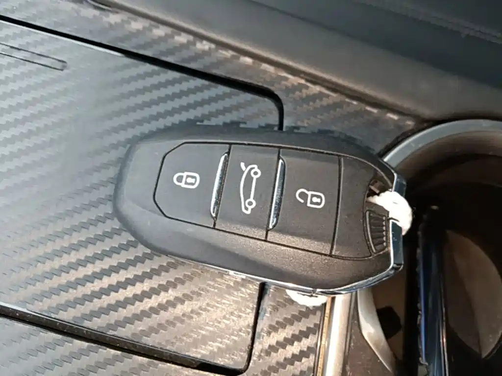 Peugeot 508 — миниатюра 9