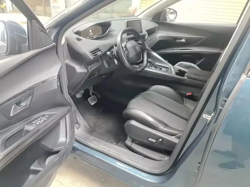 Peugeot 5008 — миниатюра 16