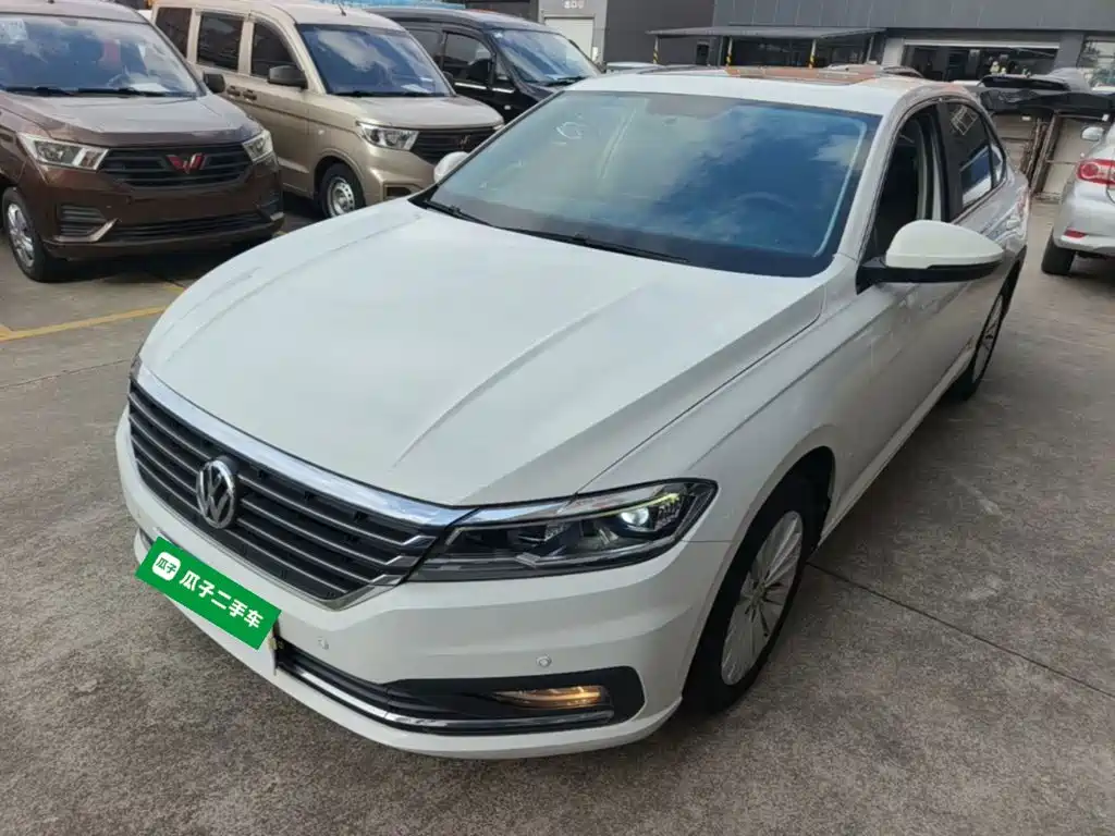 Volkswagen Lavida — миниатюра 2