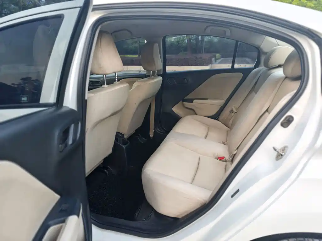 Honda City — миниатюра 9