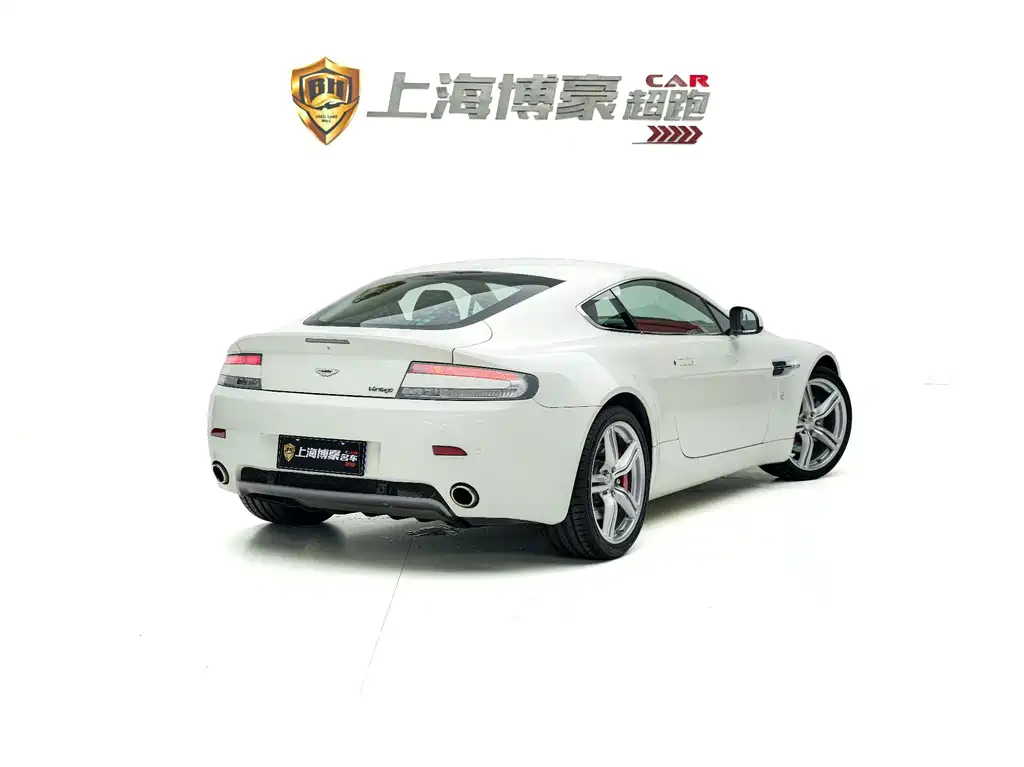 Aston Martin V8 Vantage — миниатюра 4