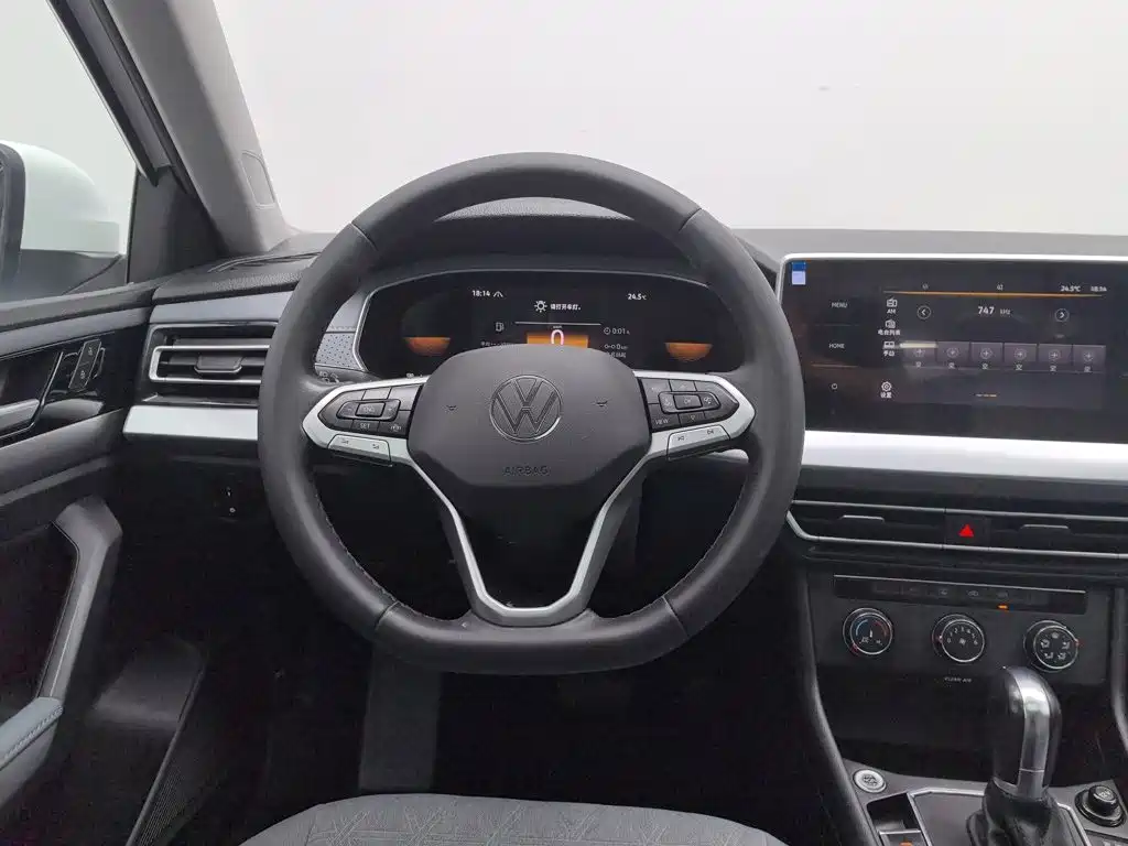 Volkswagen Lavida — миниатюра 11