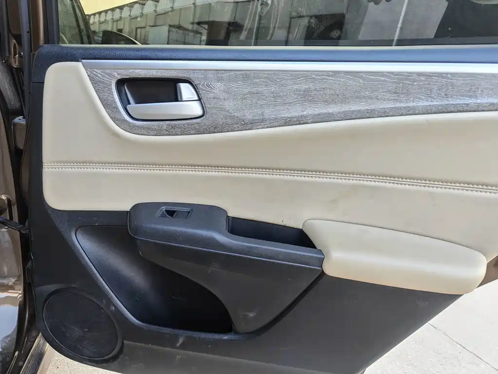Honda Jade — миниатюра 20