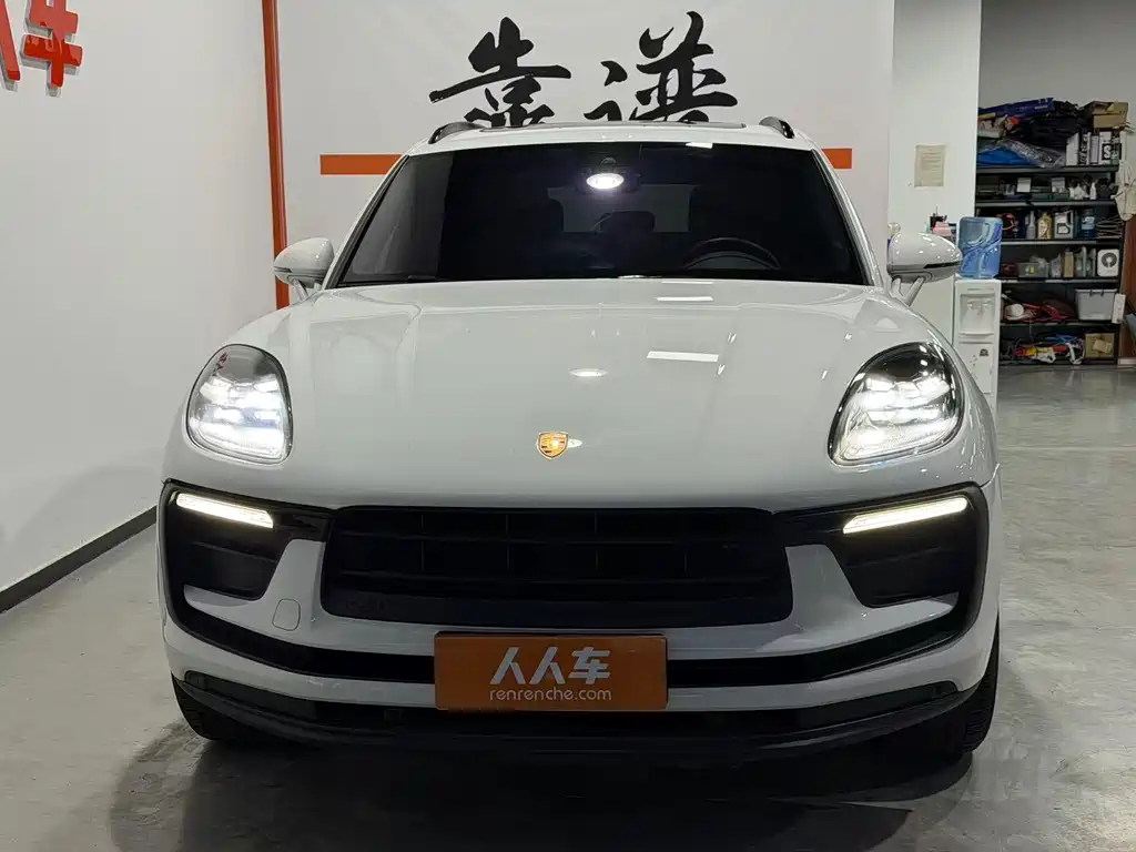 Porsche Macan — миниатюра 2