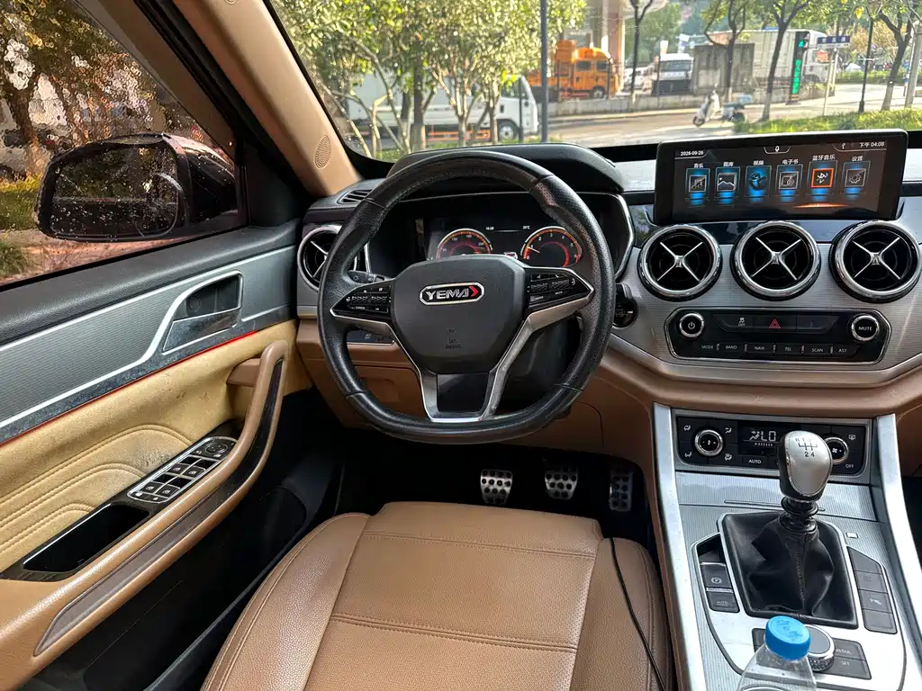 Yema Mustang T80 — миниатюра 12