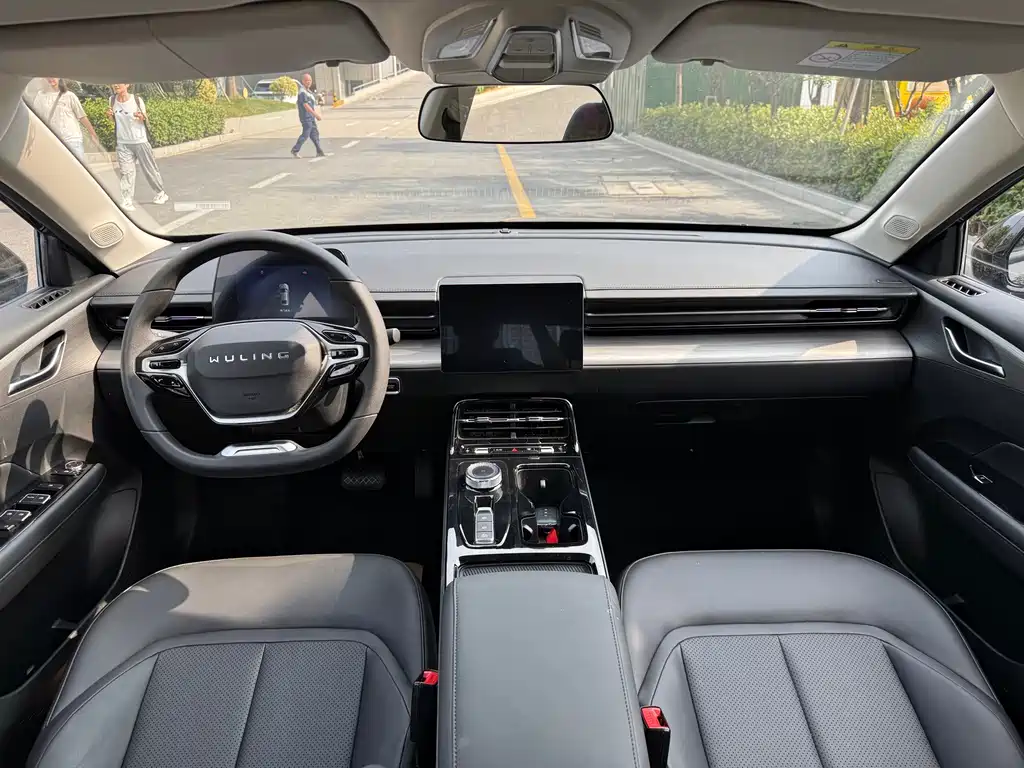 Wuling Xingguang — миниатюра 16