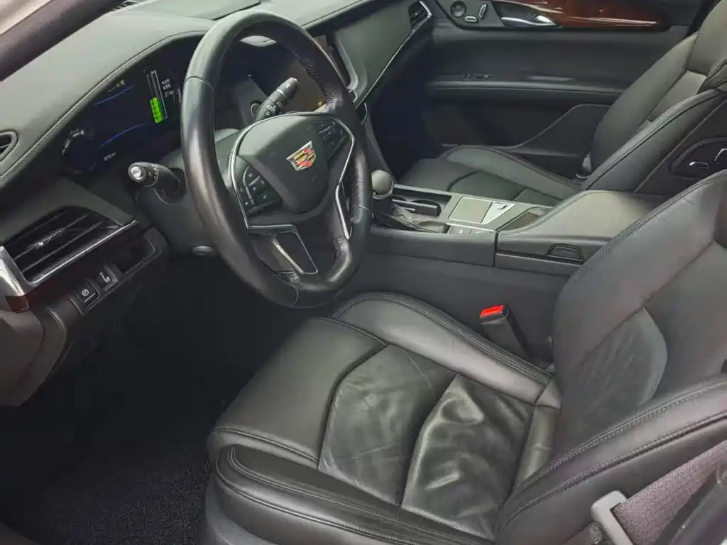 Cadillac CT6 Plug-in — миниатюра 4