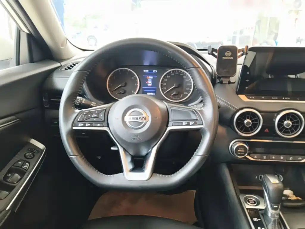 Nissan Sylphy — миниатюра 11