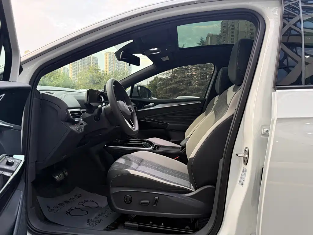Volkswagen ID.4 Crozz — миниатюра 5