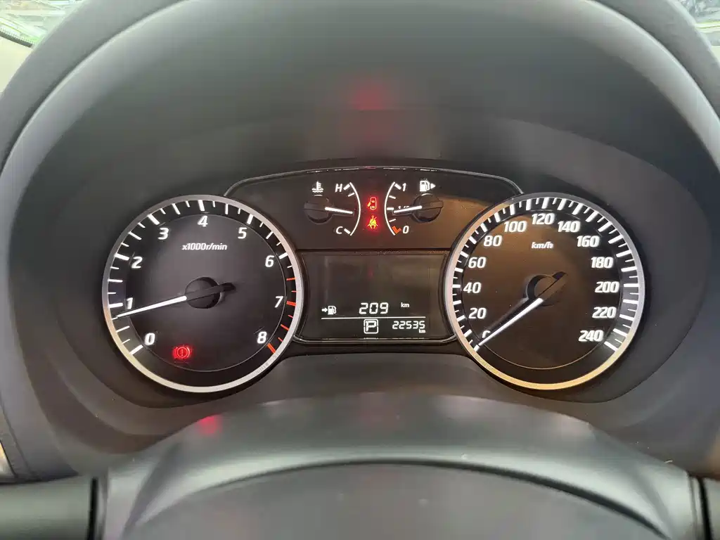 Nissan Sylphy — миниатюра 8