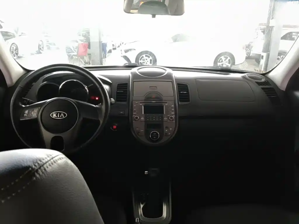 Kia Soul — миниатюра 10
