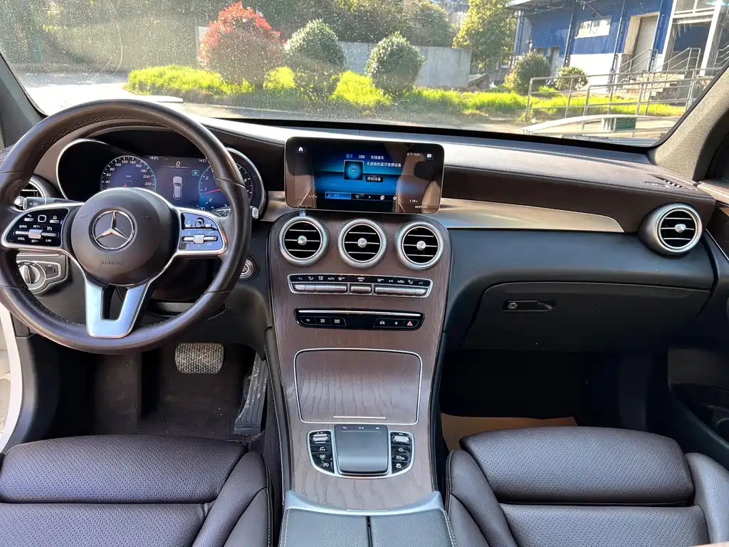 Mercedes-Benz GLC — миниатюра 5