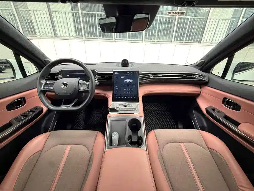 NIO EC6 — миниатюра 4