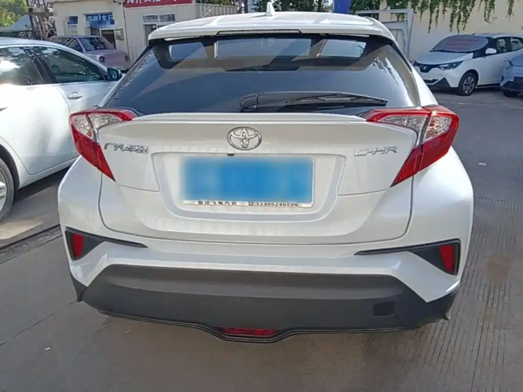 Toyota C-HR — миниатюра 6