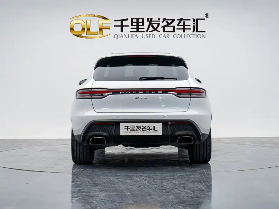 Porsche Macan — миниатюра 3