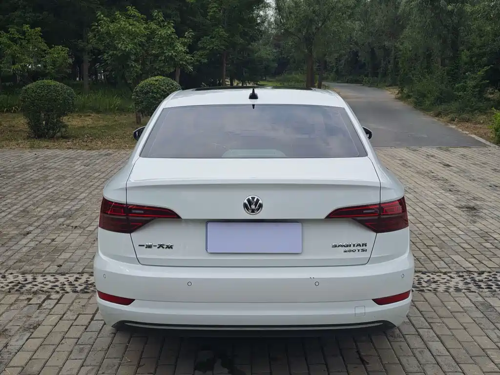 Volkswagen Sagitar — миниатюра 9