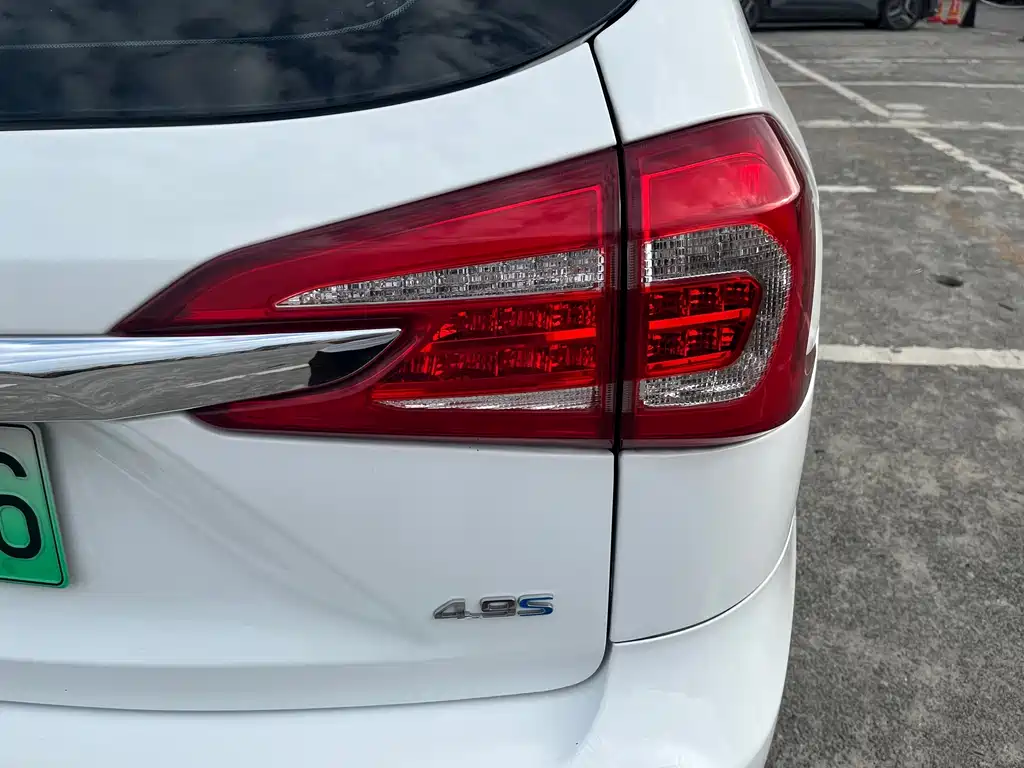 BYD Tang New Energy — миниатюра 12