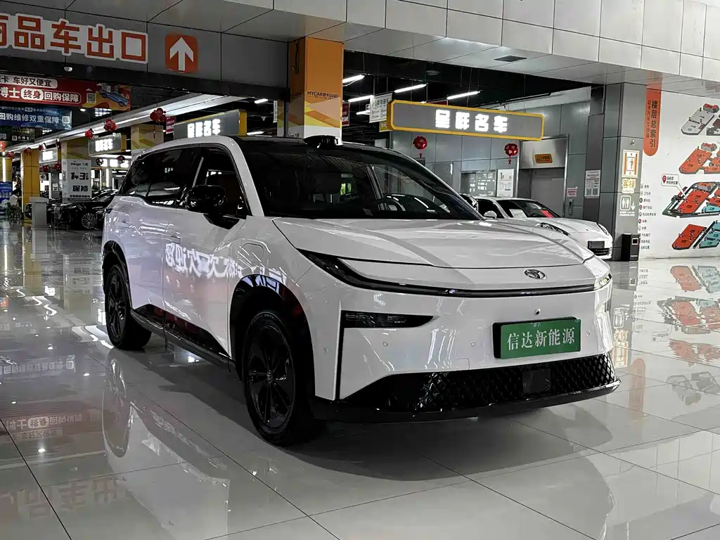 Toyota bZ3X — миниатюра 4