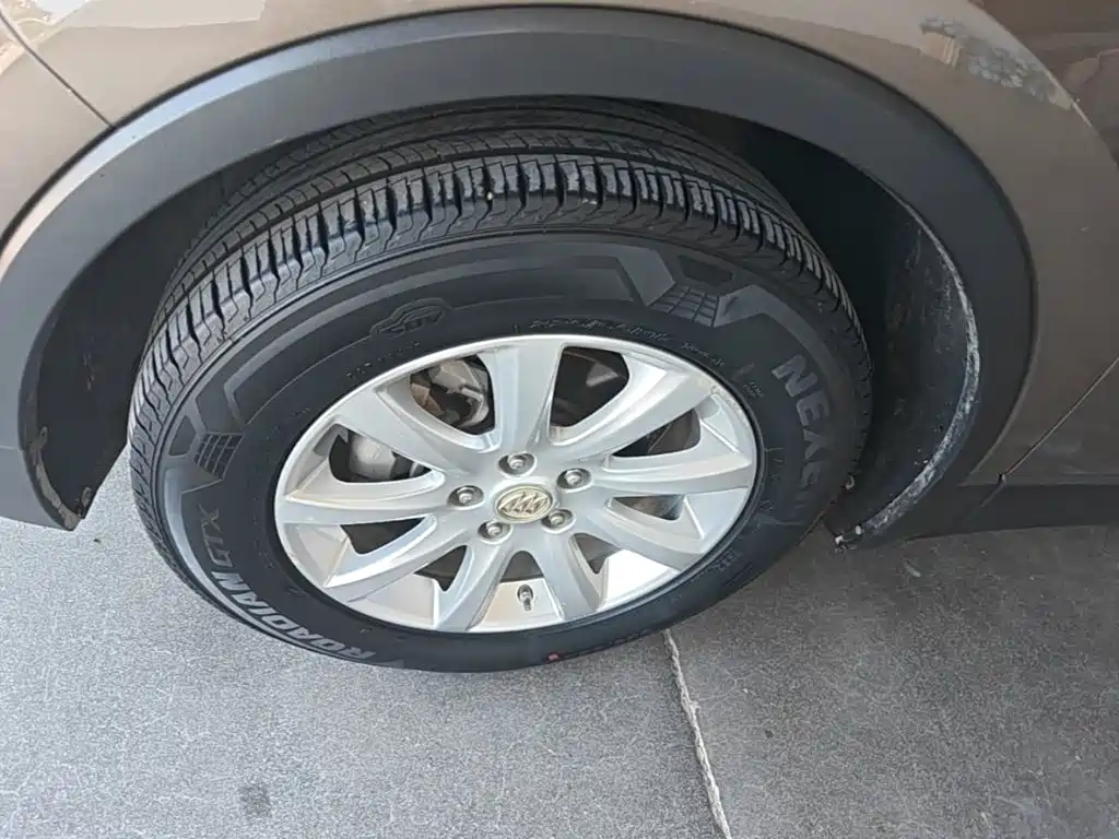 Buick Envision Plus — миниатюра 23