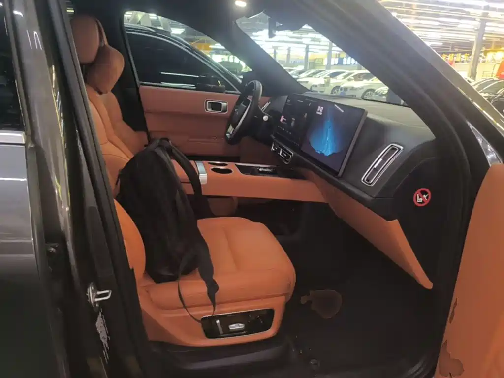 Li Auto Li L8 — миниатюра 25