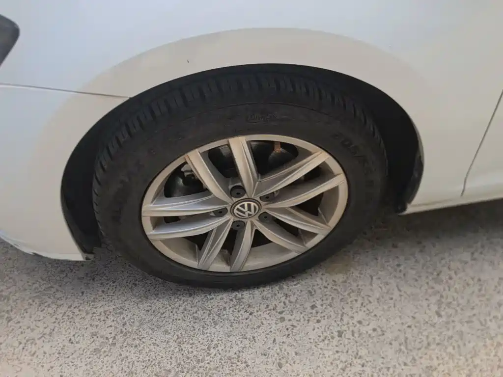 Volkswagen Golf — миниатюра 23