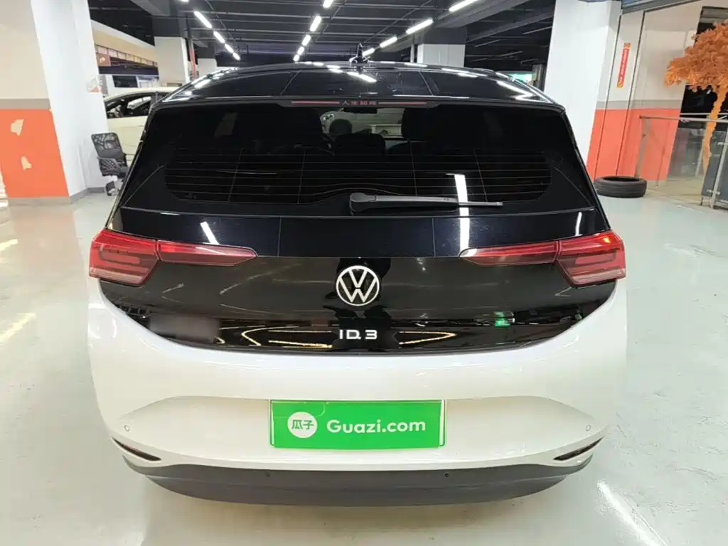 Volkswagen ID.3 — миниатюра 6