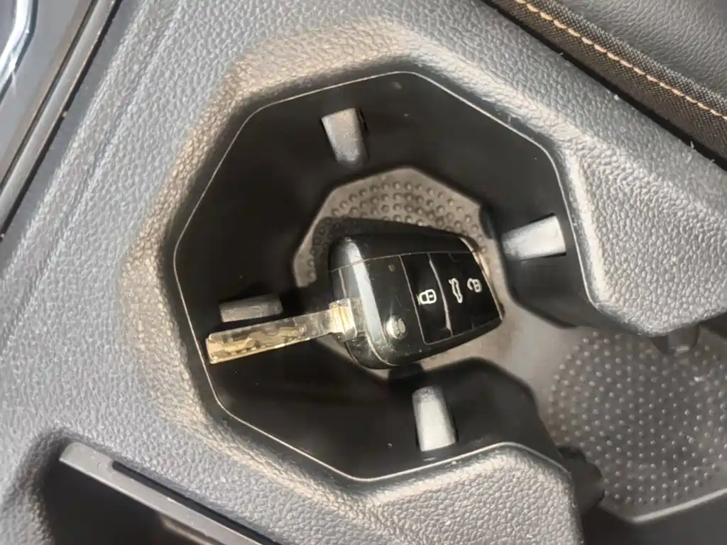 Volkswagen Lavida — миниатюра 9
